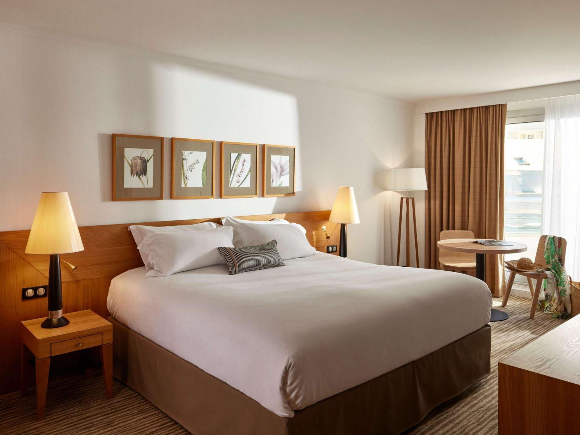 Sofitel Biarritz Le Miramar Thalassa Екстериор снимка